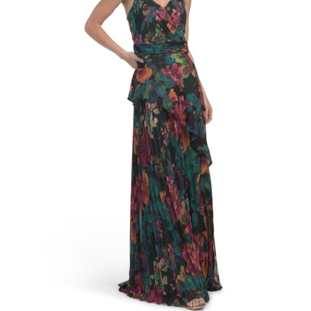 XSCAPE Floral pleated gown NWT size 10